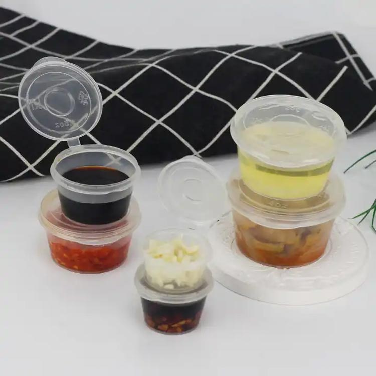 Airtight and stackable 2oz plastic jello shot cups with lids for sauces/liquid/dips